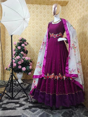 রেডিমেড জর্জেট এমব্রয়ডারি পার্টি ড্রেস