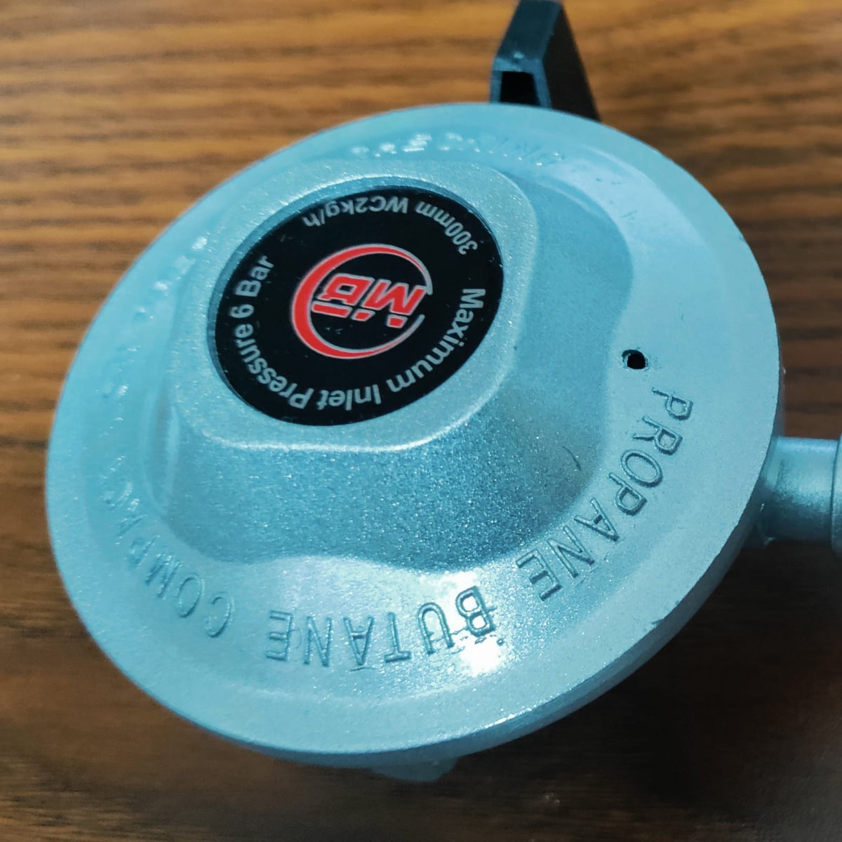 MB Silver Low Pressure LPG Gas Regulator, 22mm.